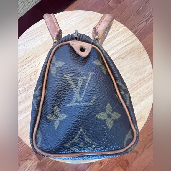 Louis Vuitton Nano Speedy - Picture 10 of 10
